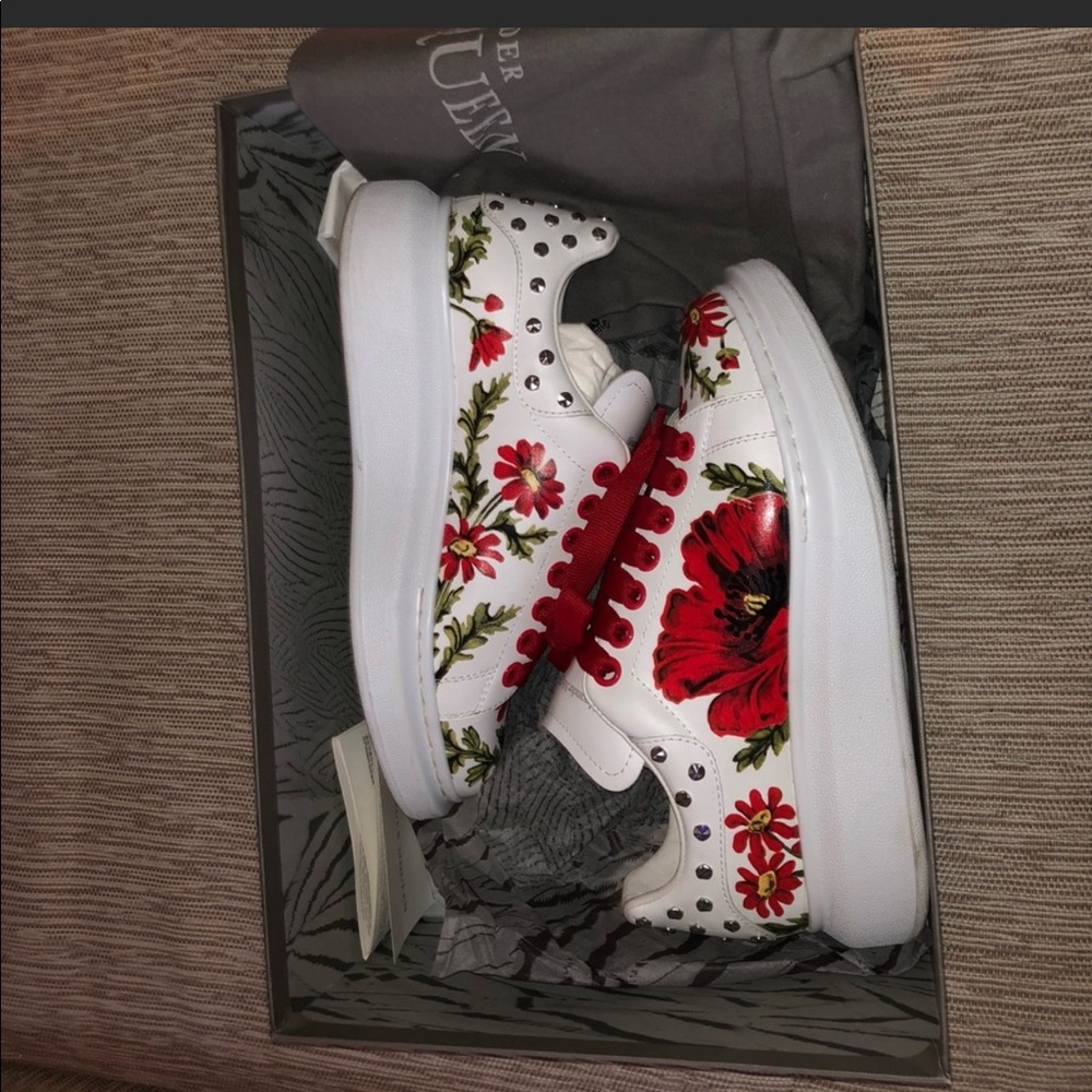 Women’s Alexander Mcqueen sneakers